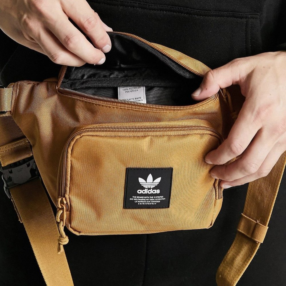 Adidas Originals Sport Hip Pack Waist Bag Fanny/Crossbody Festival Pouch #072 - Picture 1 of 12